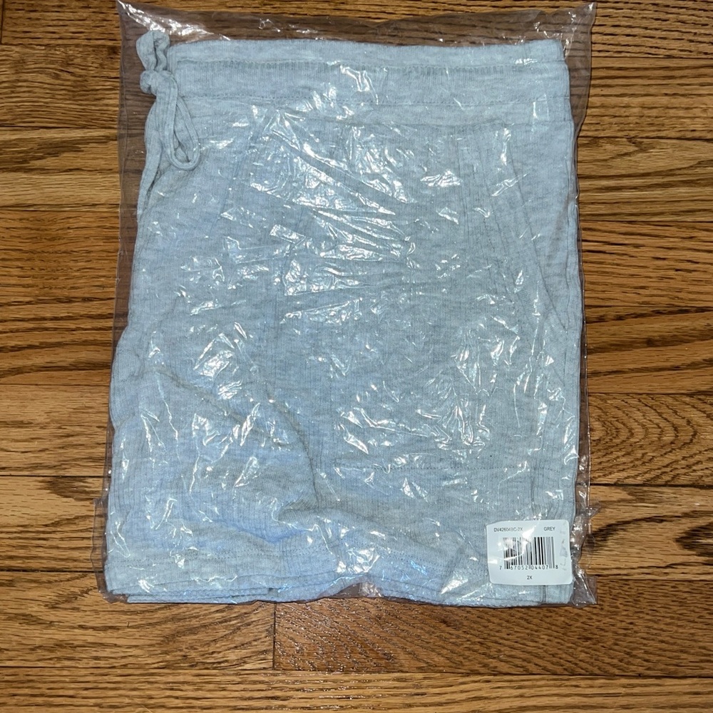 Joyspun grey shorts size 2X